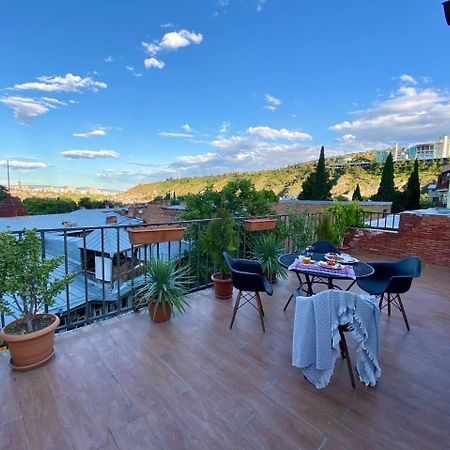 Hotel "Tbilisi Tales" In The Heart Of The Old City Extérieur photo