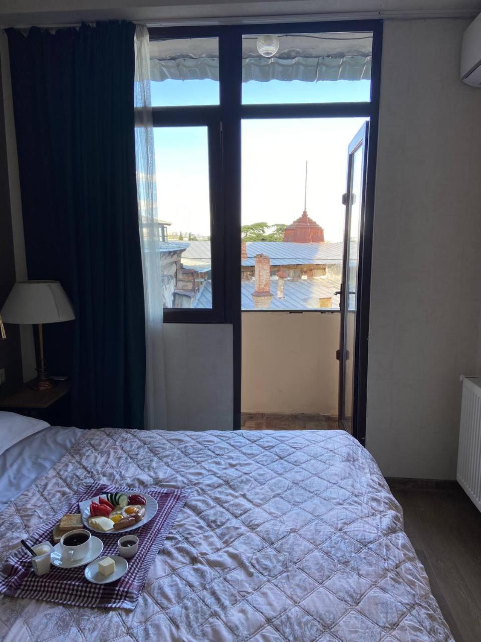 Hotel "Tbilisi Tales" In The Heart Of The Old City Extérieur photo